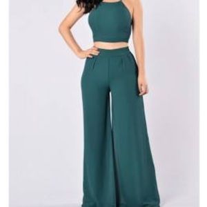 NEVER WORN two-piece matching set!